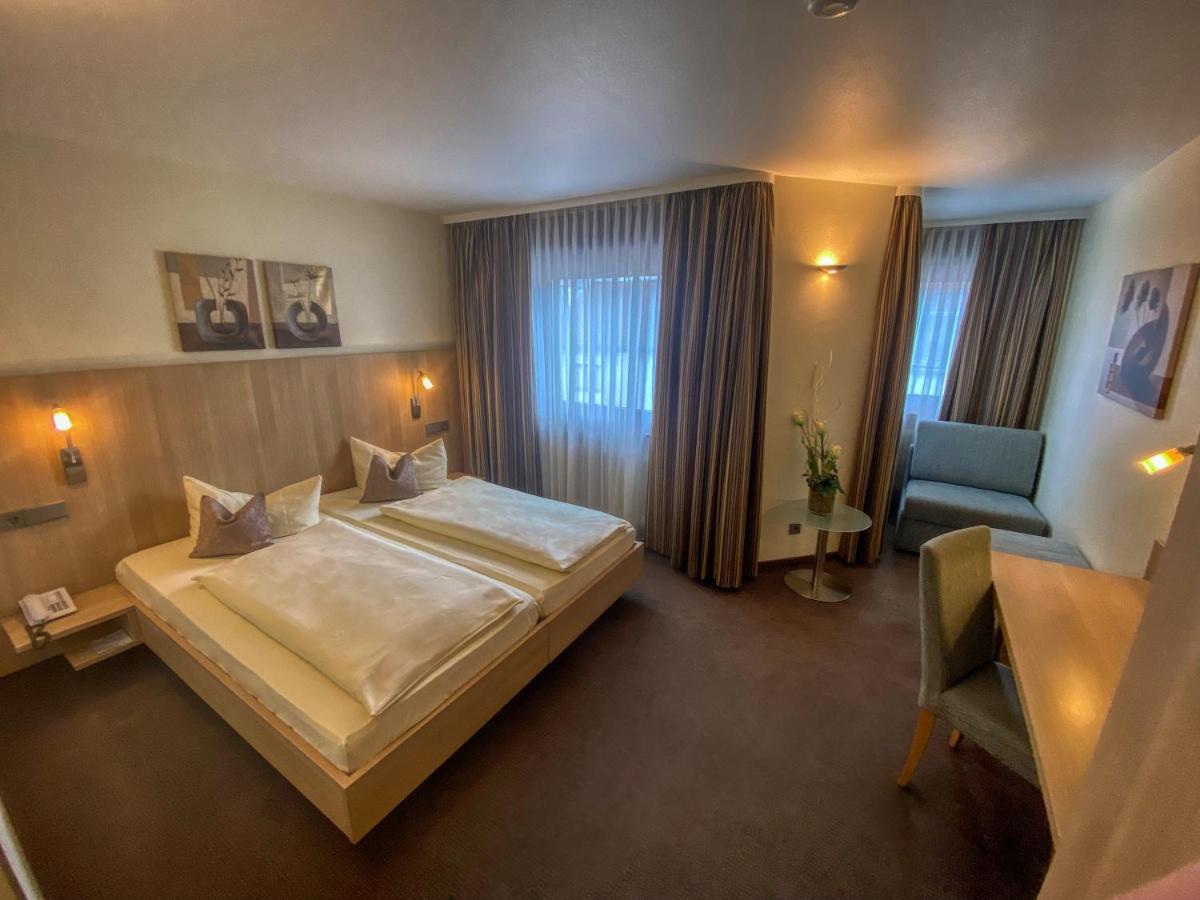 City Partner Hotel Berliner Hof Karlsruhe Exteriör bild