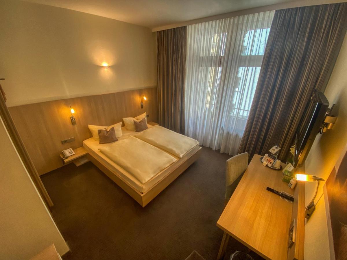 City Partner Hotel Berliner Hof Karlsruhe Exteriör bild