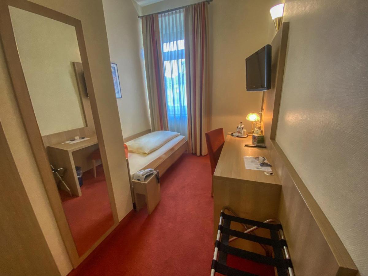 City Partner Hotel Berliner Hof Karlsruhe Exteriör bild